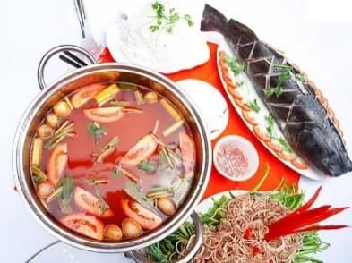 Lẩu khổ qua thác lác