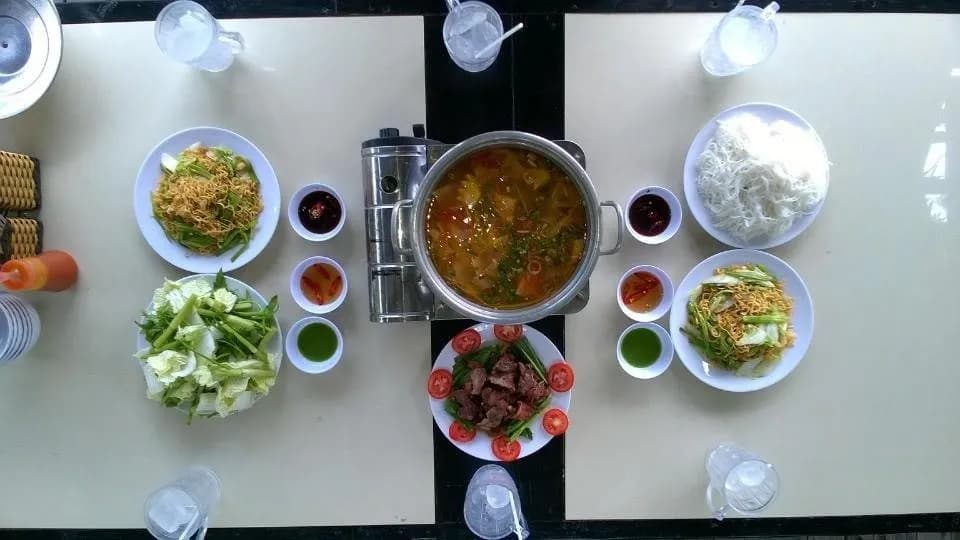 Dịch vụ Cơm phần (bàn 10 người)